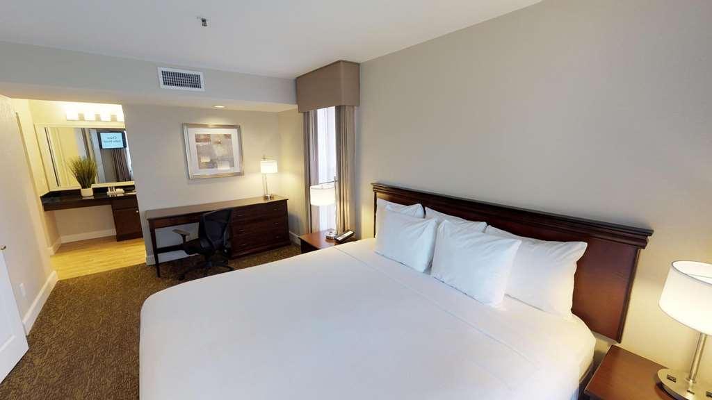 Chase Suites Brea-Fullerton - North Orange County Bilik gambar